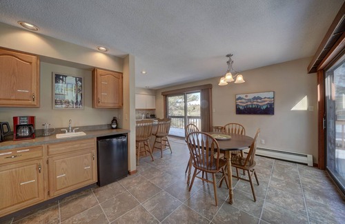 Paupack House | Private Lakefront on Fairview Lake - Sleeps 6-8