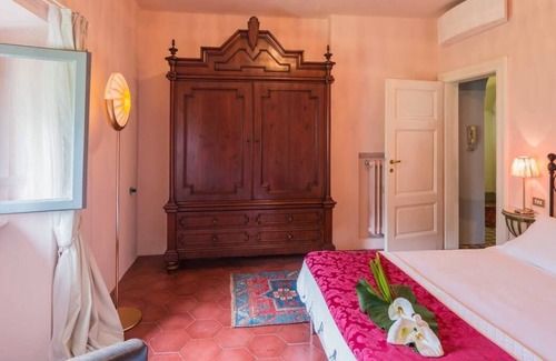 Laglio Villa | Private lakeside villa with a swimming pool