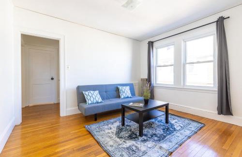 Oak Square House | Private Large Bedroom #7