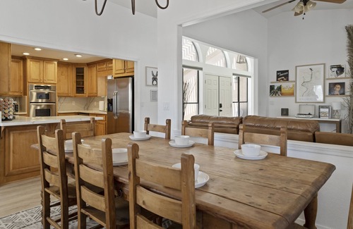 Bullhead City House | PRIVATE Launch & Beach, 3 Bd, 2 Ba - "The Bullhead Boho"