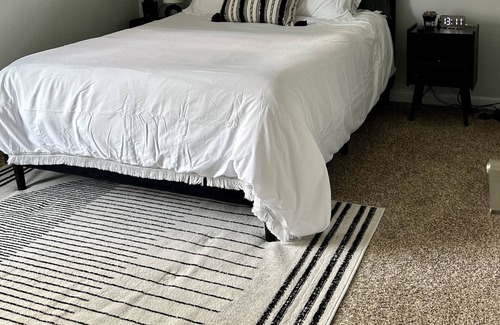 Pella Apartment | Private Level located in Pella, IA