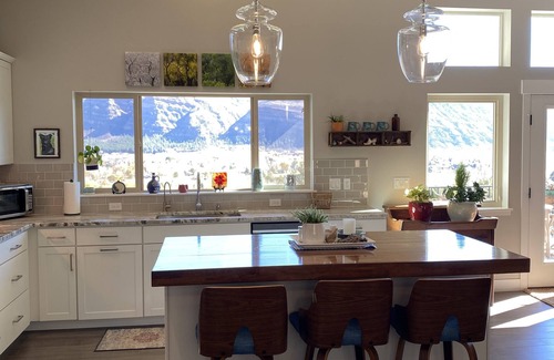 Hermosa House | Private location, Central A/C, Amazing Cliff Top Views, National Forest Access