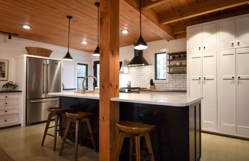 Etowah Cabin | Private Log Cabin at Windswept Farm