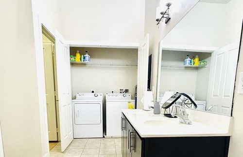 Owings Mills House | Private Luxury Apartment