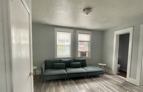Little Italy House | Private Master Room in Little Italy | Near University Hospital & CWRU