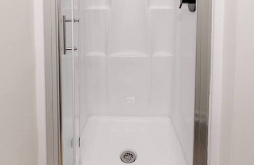 Columbia Apartment | Private Modern Guest Suite!