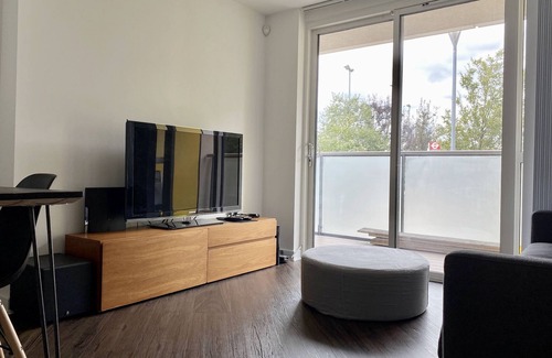 Lansbury Apartment | Private Modern Living at Mauve Apartments