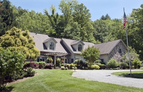 Andrews House | Private Mountain Estate