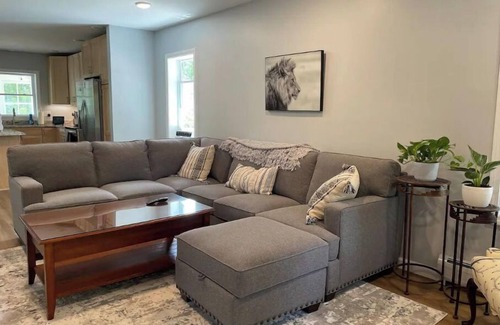 Winooski House | Private New House | Food + Bars + Downtown