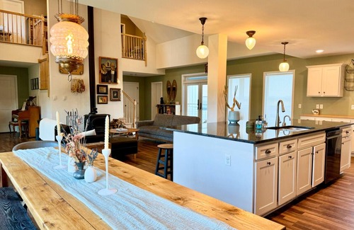 Washingtonville Other | Private new modern farmhouse with amazing views: Farm animals onsite
