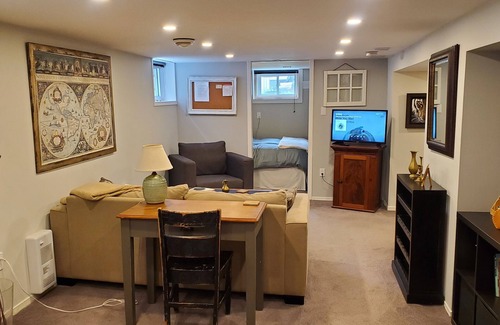 Hamilton Apartment | Private New Suite Close to McMaster
