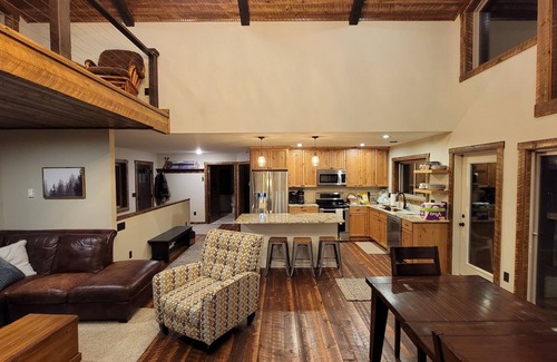 Longville Cabin | Private Newly Built Woman Lake Cabin with Detached Barn Style Bunk House