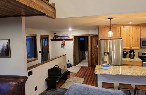 Longville Cabin | Private Newly Built Woman Lake Cabin with Detached Barn Style Bunk House