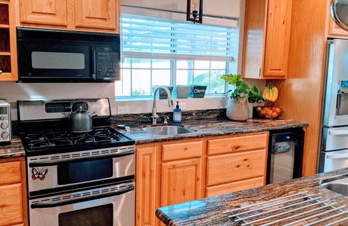 Cornville House | Private Oak Creek Cottage