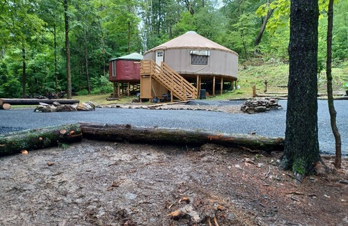 Mount Marion House | Private off grid yurt