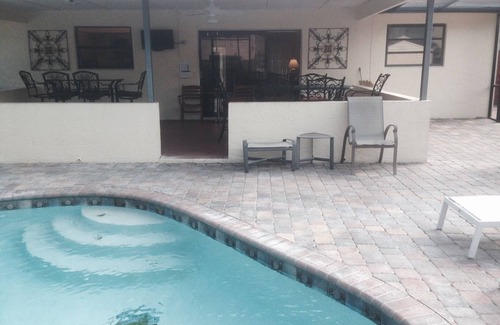 Sunrise House | PRIVATE PARADISE VACATION HOME W/POOL - QUICK RESPONSE