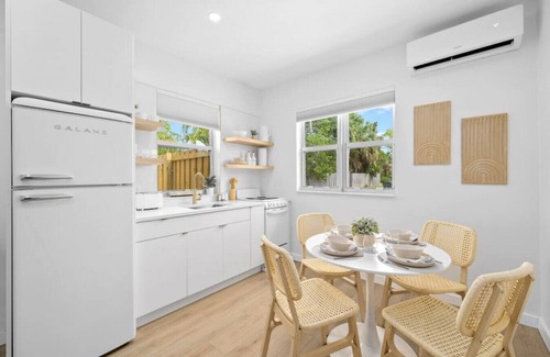 Mango Groves Apartment | Private Patio! Near beach -TV in bedroom - Villa 4