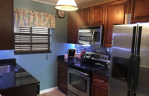 Seminole House | Private Pinellas County Beaches' getaway house