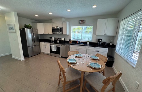 Bradenton Beach Apartment | PRIVATE POOL 2 bedroom 2 bathroom and just 2 blocks from the beach