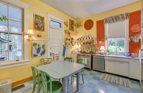 New Orleans House | Private Pool & Backyard: Lavish New Orleans Haven!