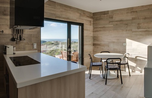 Barril de Baixo House | Private pool, chill out areas, stunning views