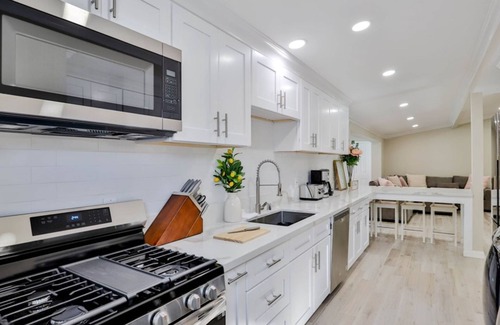 Southwest Anaheim Villa | Private Pool & Hot Tub - Minutes from Disneyland - Comfort & Convenience