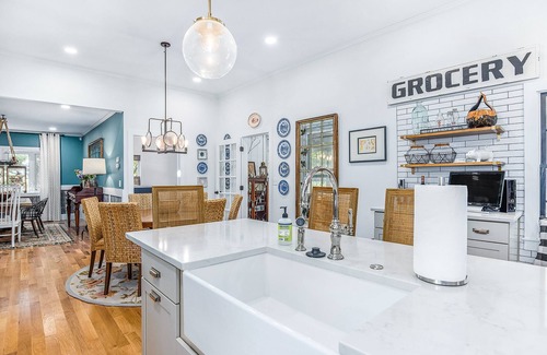 Fennville House | Private Pool & Hot Tub, Modern Farm House, Near Lake Michigan
