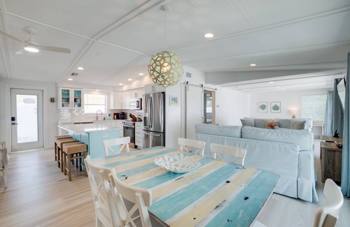 Holmes Beach House | Private Pool - Misty Beach by SeaBreeze Vacation