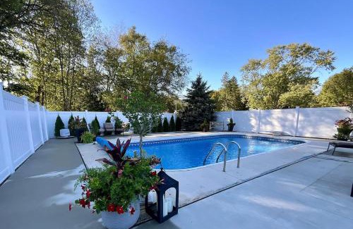 Fennville House | Private pool oasis - hot tub - great location