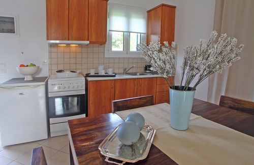 Evgiros Villa | PRIVATE POOL, ONE BEDROOM INDEPENDENT HOUSE