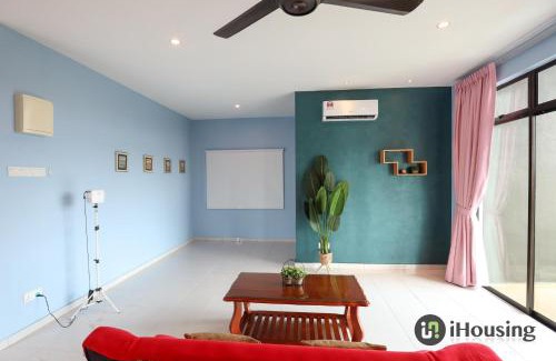 Malacca City Villa | Private Pool Platinum House Melaka By I Housing
