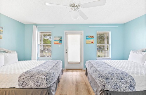San Juan House | Private Pool with Bikes in Beautiful Seagrove