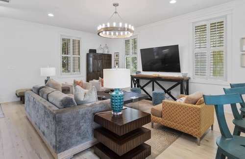 Forest District House | Private pool! WaterColor Community Amenities! Swimming! 4 Adult Bikes!