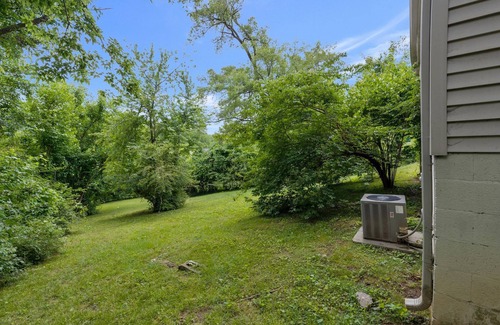 Shelby Hills House | Private prime new renovated E Nash - 5 min to DT!