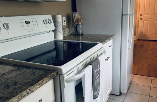 Pearl River House | Private, Quietly Located 2bd 1ba with beautiful deck