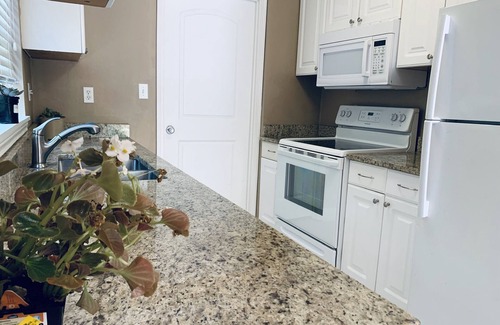 Pearl River House | Private, Quietly Located 2bd 1ba with beautiful deck