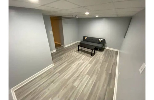 Elmwood Park Apartment | Private Renovated Cozy Apt