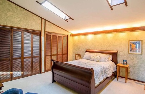 Greenville - Spartanburg House | Private resort on Paris Mtn, sleeps 10, pool +more