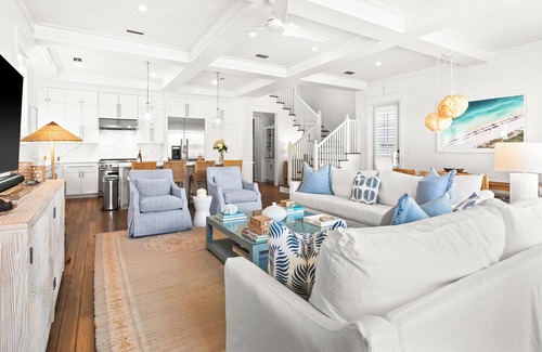 Watercolor House | Private Resort Experience with Pool, LSV, Outdoor Lounge, and more. Must see!