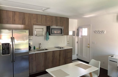 Pasadena Condo | Private Retreat near Caltech and Huntington Library