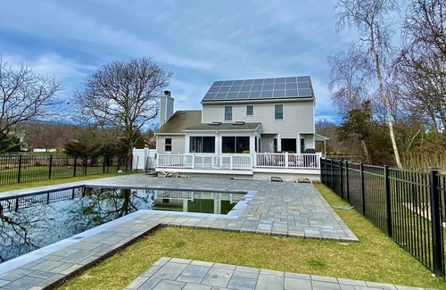 Town of Southold Town House | PRIVATE RETREAT-POOL-WALK TO BEACH- 2.5 MILES TO VILLAGE