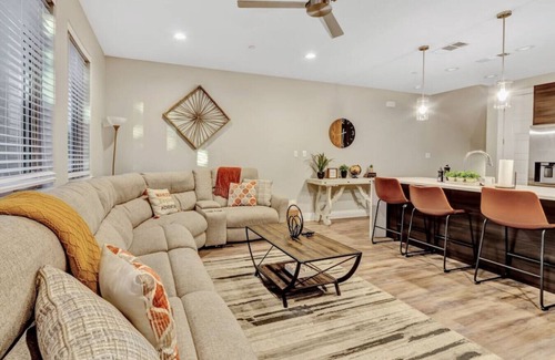 Fort Worth House | Private Rooftop Patio+ Luxury 4 Story Home in FW