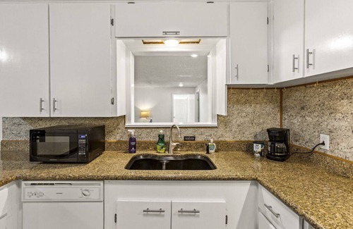 La Marque House | Private Room #1 near Texas City