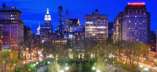 Ukrainian Village Apartment | Private Room at a 3 bedroom Apt at the heart of East Village - shared apartment