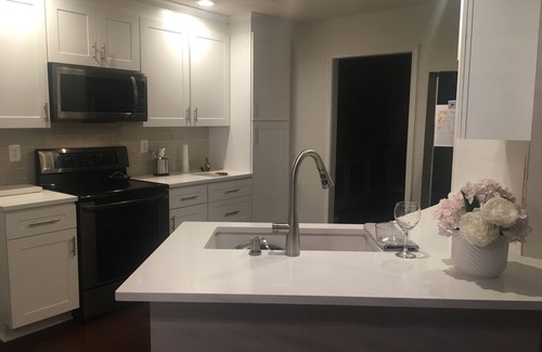 Steele Creek House | Private Room in a Safe Neighborhood Great Location
