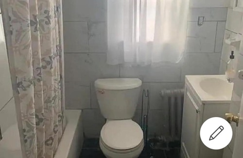 Weequahic House | Private room in newark#2