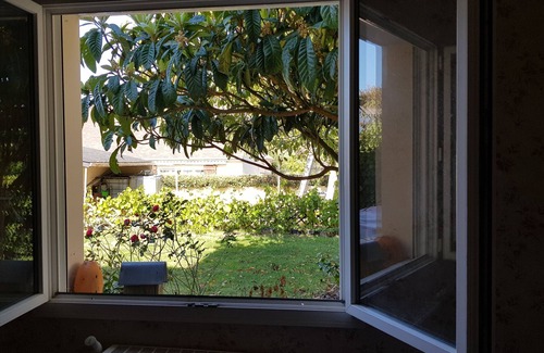 Saint-Herblain Bed & Breakfast | Private room with independent access, 2 pas Polyclinique, Zénith, 20min centreNantes