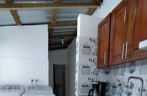 Barrio Las Yaguitas Apartment | Private Room with Kitchen and Laundry
