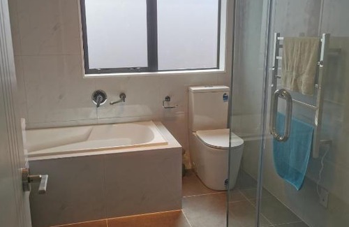 Papatoetoe Bed & Breakfast | Private Room5 in Central Papatoetoe