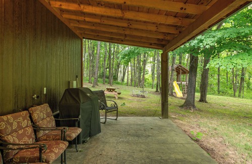 Bladensburg Cabin | Private, rural, Amish Country, sleeps 4